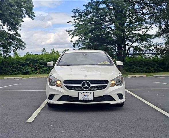 2015 CLA 250 4MATIC Coupe image 2