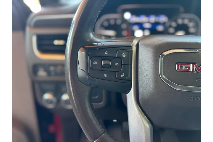 2021 GMC Yukon 2WD SLT image 9