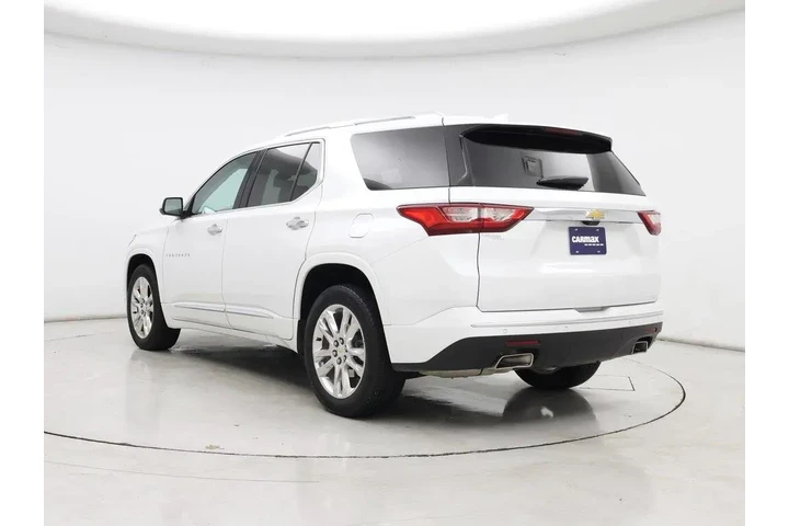 $35998 : Chevrolet Traverse 2021 4x4 image 2