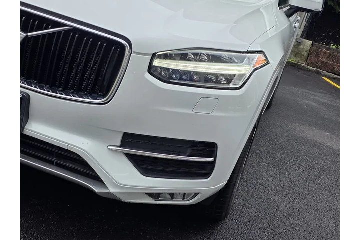 $15995 : 2016 XC90 T6 Momentum image 9