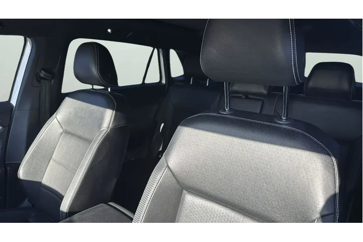 $24904 : Volkswagen Atlas Cross Sport image 9