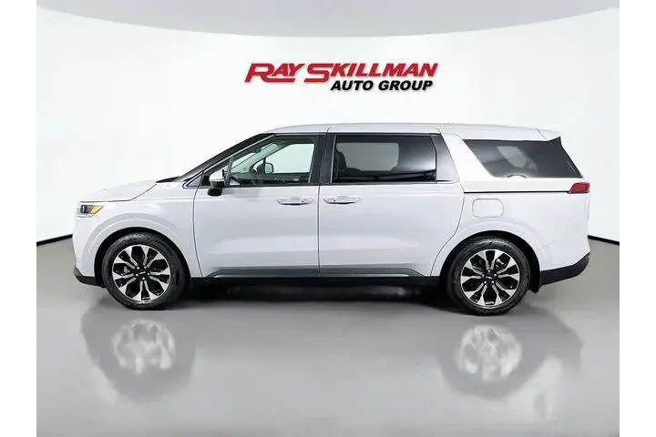 $35988 : Kia Carnival 2024 EX 4dr Min image 1