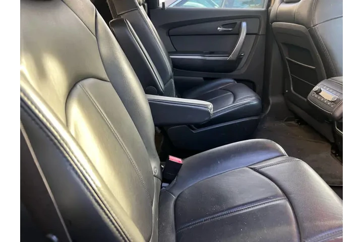 $1900 : 2009 GMC Acadia SLT-1 image 7