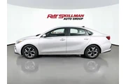 $14975 : Kia Forte 2021 LXS 4dr Sedan thumbnail