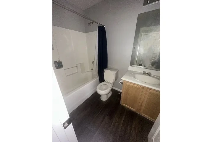 $1580 : Cozy 2 bed/2 bath one story ho image 8