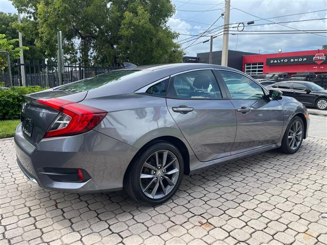 $13200 : Honda Civic EX 2021 image 7