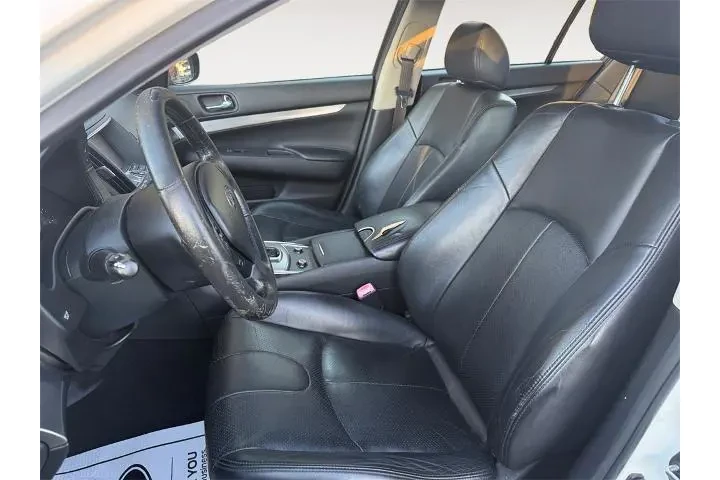 $7399 : INFINITI Q40 2015 4dr Sedan image 9