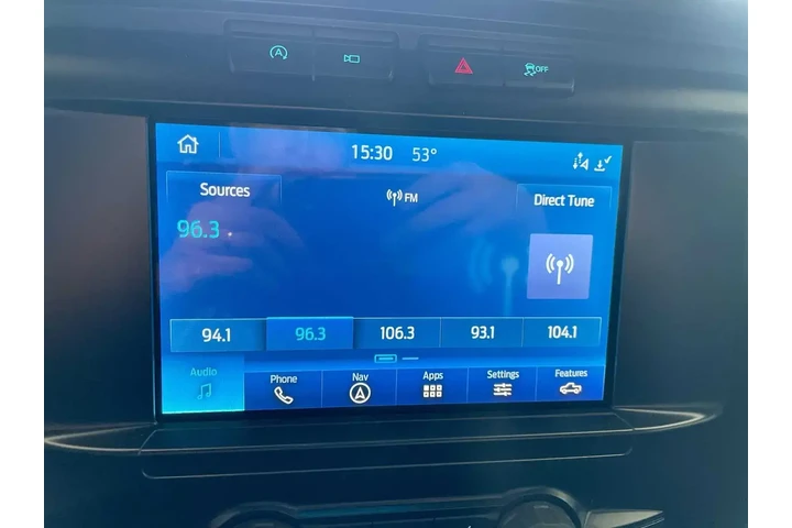 $28777 : Ford F-150 2021 4x4 XLT 4dr image 5