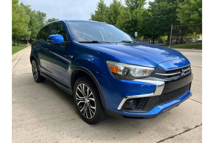 $9997 : 2019 Outlander Sport ES image 4