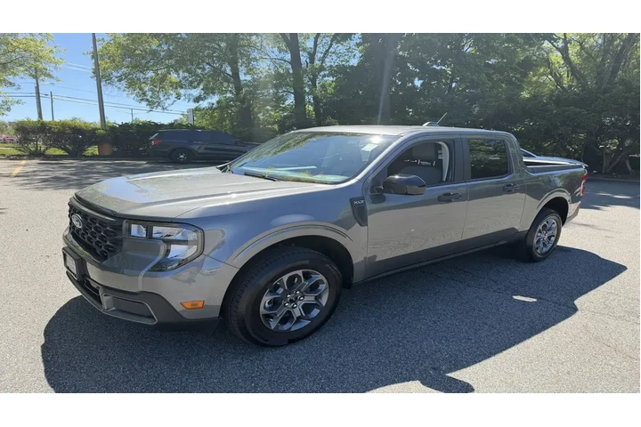 $32985 : Ford Maverick 2025 AWD XLT 4 image 2
