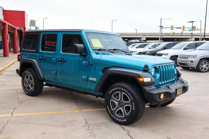$25988 : 2020 Wrangler Unlimited Sport image 4