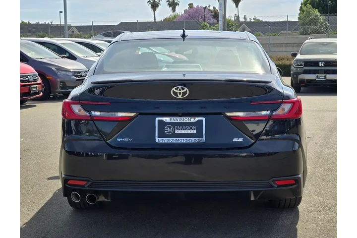 $33888 : Toyota Camry 2025 SE 4dr Sed image 6