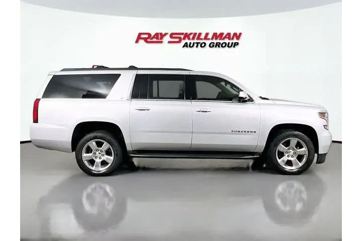 $27975 : Chevrolet Suburban 2017 4x4 image 8