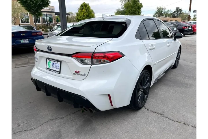 2023 Corolla SE Nightshade 4D image 5