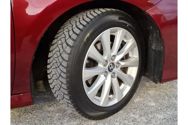 $15928 : Toyota Camry 2019 SE 4dr Sed image 4