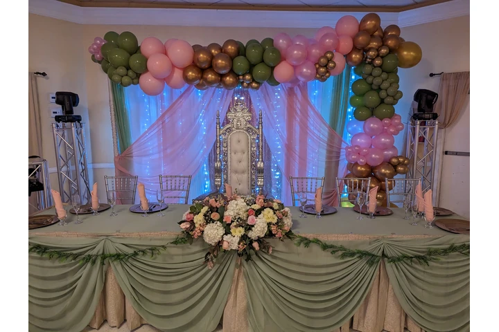 Viernes y domingos $8500x250 image 1