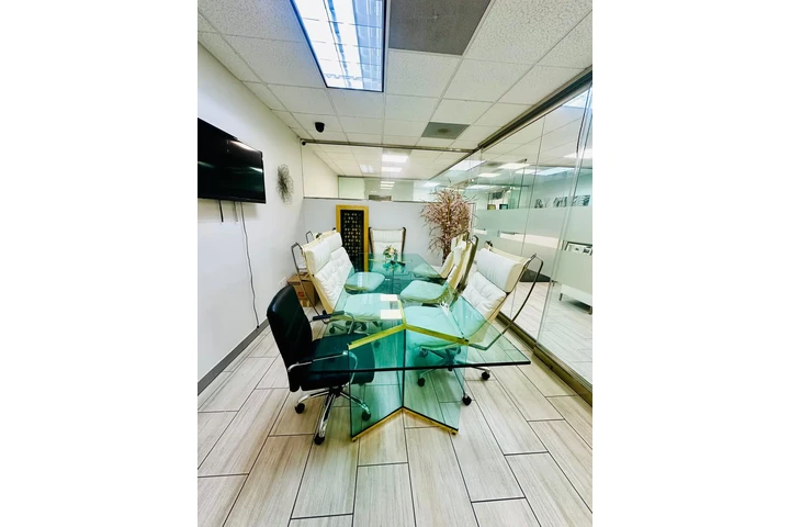 $700 : Renta de Oficinas image 7