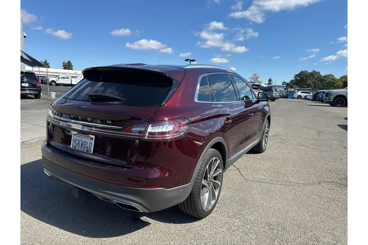 $37998 : Lincoln Nautilus 2023 AWD Re image 6