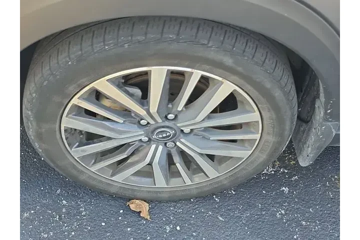 $16590 : Nissan Kicks 2023 SV 4dr Cro image 7