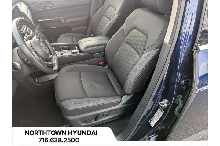 $31424 : Nissan Pathfinder 2025 AWD S image 8