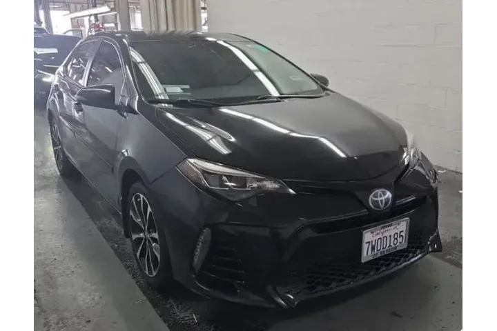 $16880 : Toyota Corolla 2017 SE 4dr S image 1