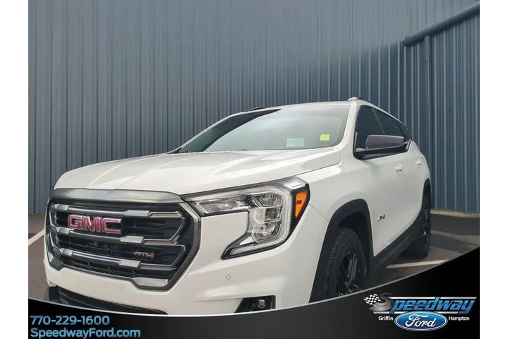$27988 : GMC Terrain 2023 AWD AT4 4dr image 1