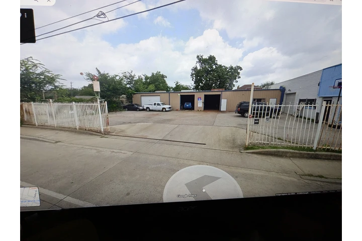 $1 : warehouse for lease image 2