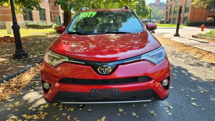 $20999 : 2017 RAV4 Limited image 10