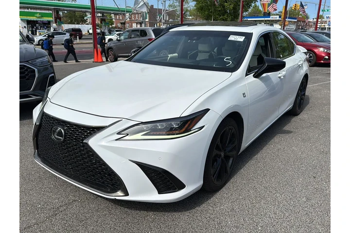 $32990 : Lexus ES 350 2021 F SPORT 4d image 1