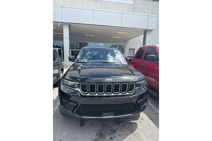$32998 : Jeep Grand Cherokee 2025 4x2 image 2