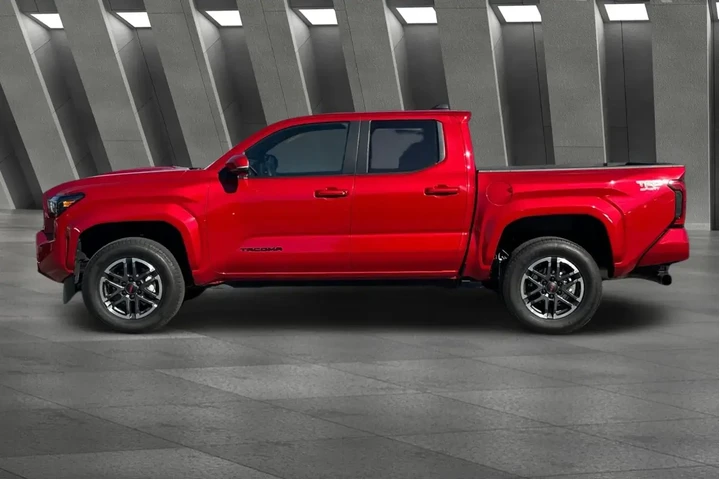$38900 : Toyota Tacoma 2024 4x4 TRD S image 9