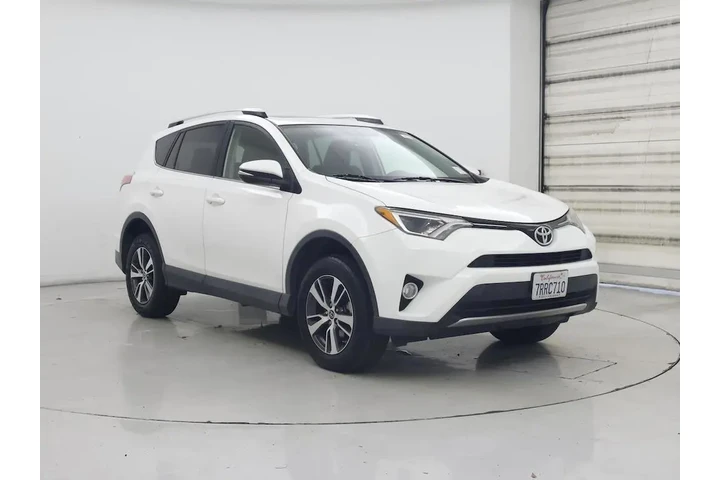 $16998 : Toyota RAV4 2016 XLE 4dr SUV image 1