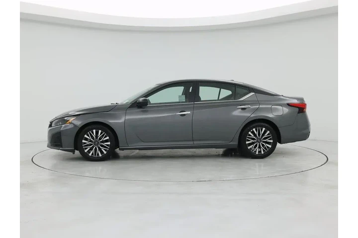 $20998 : Nissan Altima 2025 2.5 SV 4d image 3