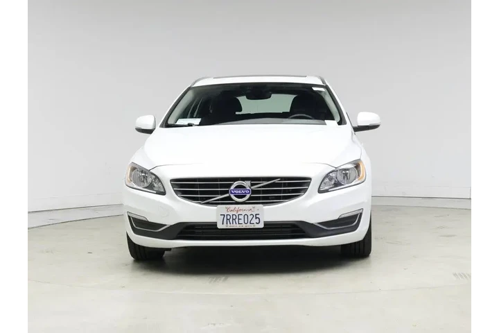 $18998 : Volvo V60 2016 T5 Drive-E Pr image 5