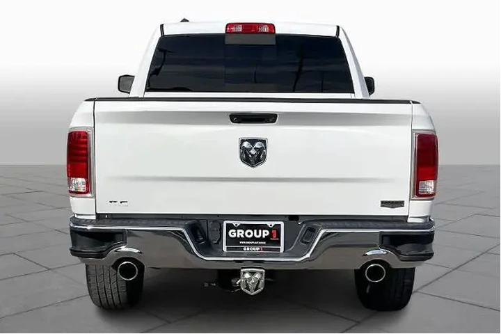 $15118 : Ram 1500 2017 4x2 Laramie 4d image 4