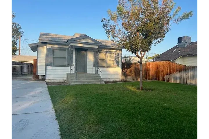 $700 : Amplia casa de 1 dormitorio image 1