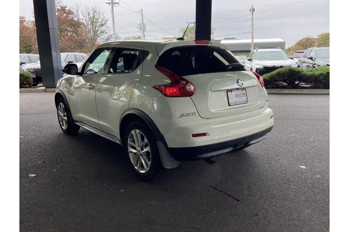 Nissan JUKE 2011 AWD S 4dr C image 7