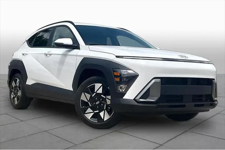 $21710 : Hyundai KONA 2025 SEL 4dr Cr image 3