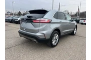 $33999 : Ford Edge 2024 AWD Titanium thumbnail