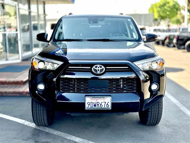 2021 4Runner SR5 Premium image 2