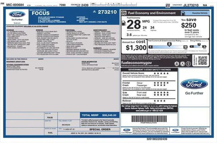 $11581 : Ford Focus 2018 Titanium 4dr image 2