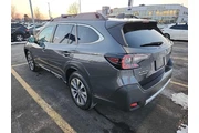 $28995 : Subaru Outback 2023 AWD Limi thumbnail