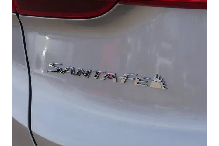 $27350 : Hyundai SANTA FE 2023 AWD SE image 5
