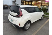 $17995 : Kia Soul 2023 S 4dr Crossove thumbnail