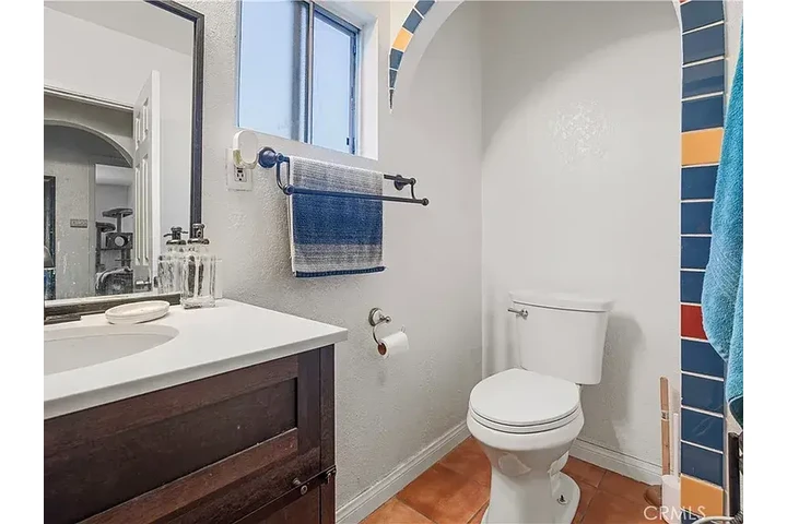 $1100 : 4831 Jurupa Ave, Riverside, CA image 3