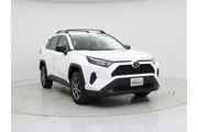 Toyota RAV4 2020 LE 4dr SUV en Fresno
