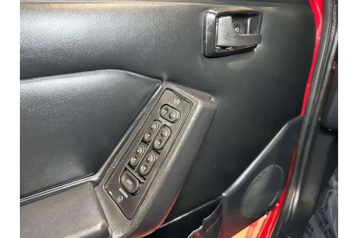 $21995 : Ford Mustang 1992 GT 2dr Con image 10