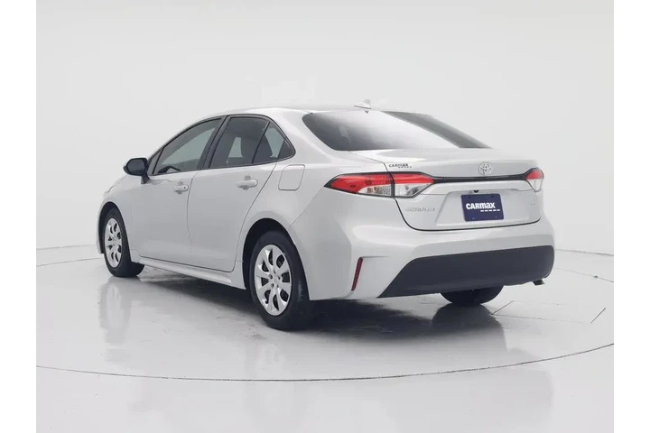 $20998 : Toyota Corolla 2024 LE 4dr S image 2