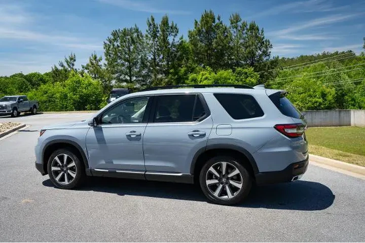 $39874 : Honda Pilot 2024 Touring 4dr image 7