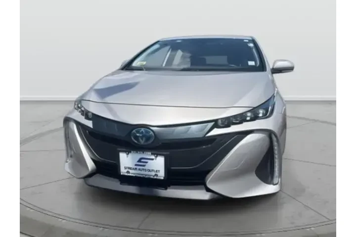 $18995 : Toyota Prius Prime 2022 LE 4 image 1